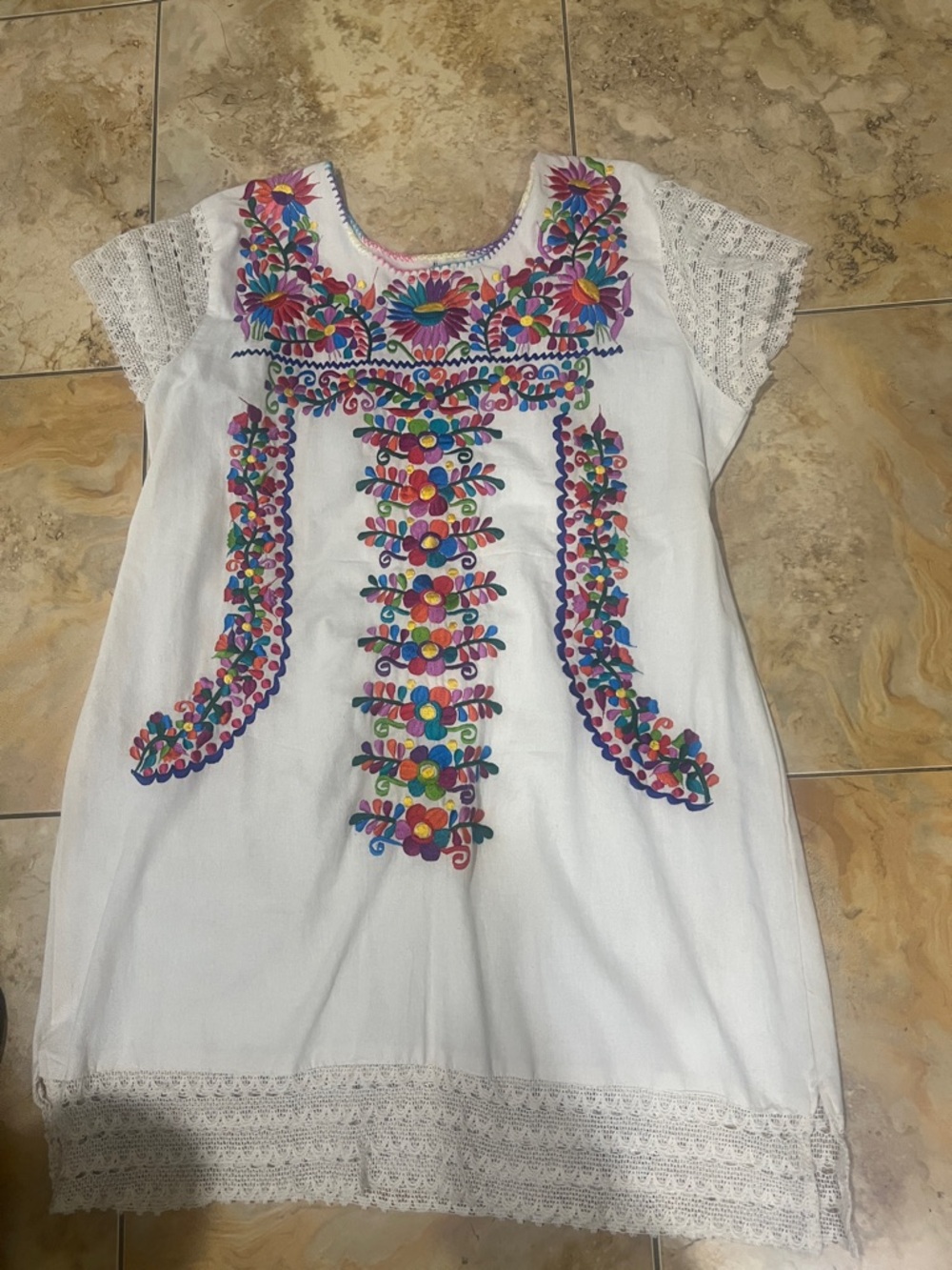 White Embroidered Floral Mexican-Style Tunic